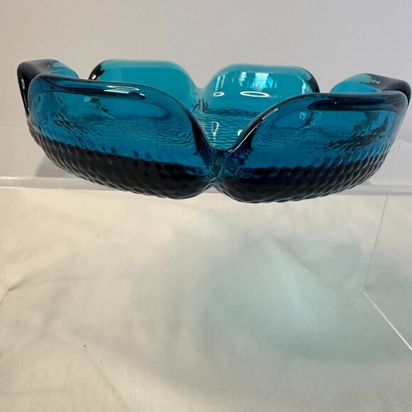 Vintage Blenko Blue Lotus Blossom Flower Shape with six petals Pebbled Art Glass - Picture 3 of 9
